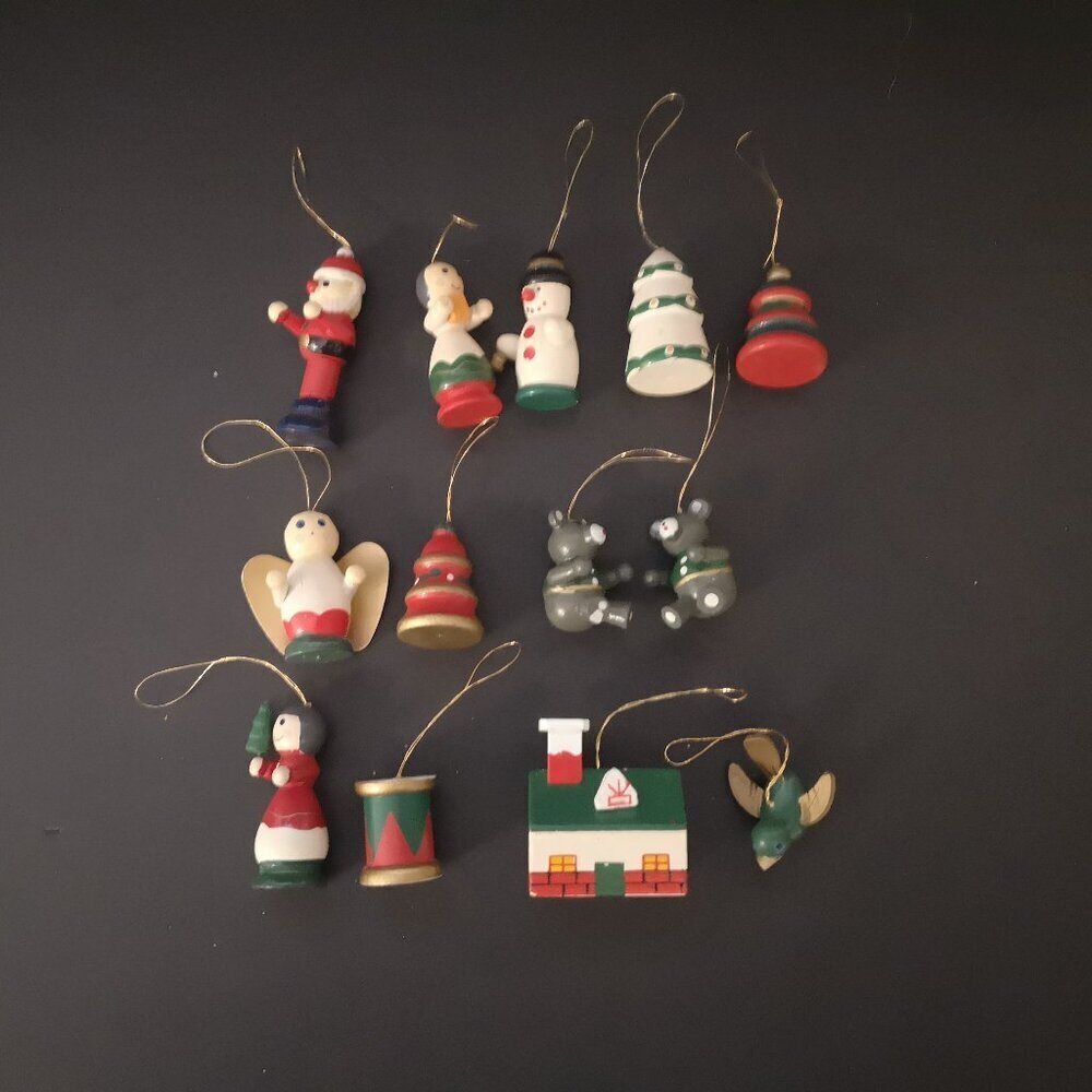 Vintage Lot of 13 Wooden Miniature Hanging Christmas Tree Ornaments (Lot #5)